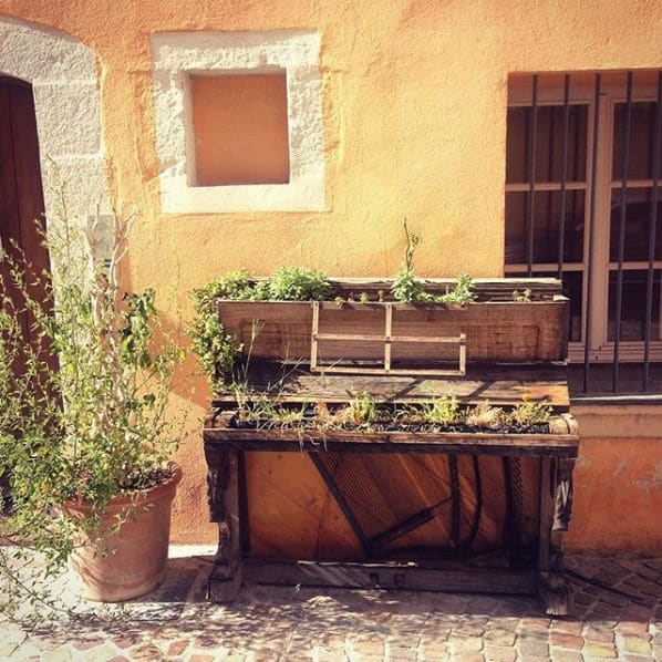 Public piano in Var, Provence-Alpes-Côte d'Azur, France
