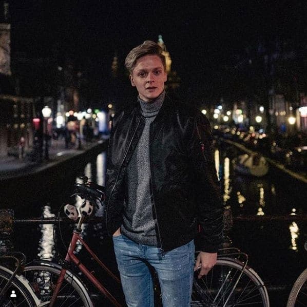 Photo of Amsterdam, Netherlands at Albert Heijn to go, 13A, Stationsplein, Centrum, Amsterdam, North Holland, Netherlands, 1012AB, Netherlands. Hehe das war in Amsterdam im…