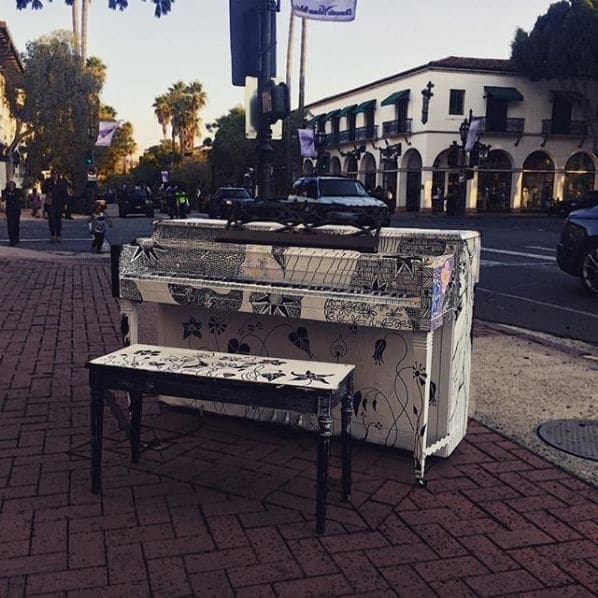Photo of Santa Barbara, California at 216, West Valerio Street, Westside, Santa Barbara, Santa Barbara County, California, 93101, United States