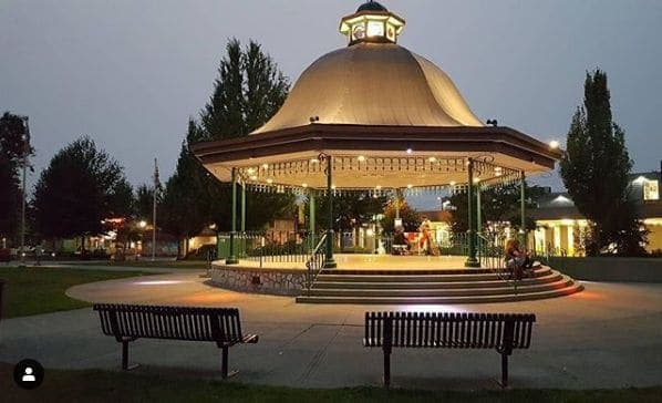 Photo of Maple Ridge, British Columbia at The Haney Public House, 22222, Lougheed Highway, Haney, Maple Ridge, Metro Vancouver Regional District, British Columbia, V2X 2T3, Canada