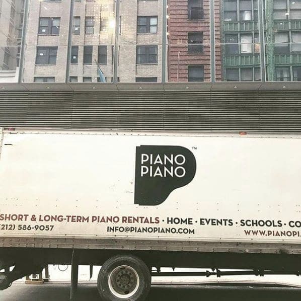 Photo of New York, New York at Chambers Street & Broadway, Chambers Street, Lower Manhattan, Manhattan Community Board 1, Manhattan, New York County, New York, 10007, United States