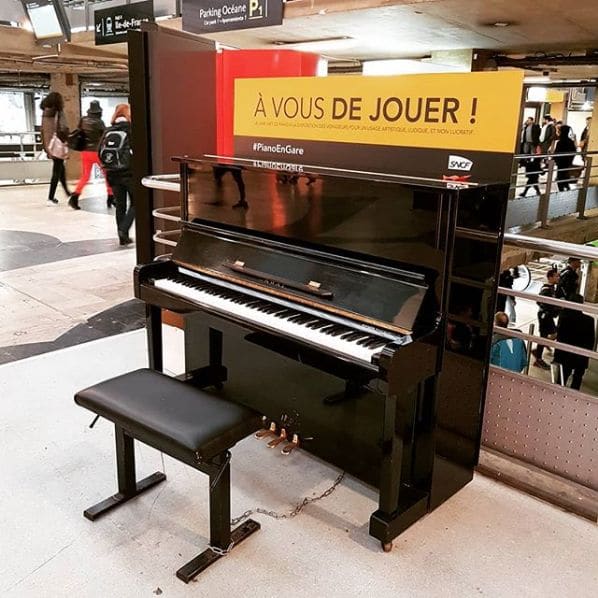 Photo of Gare Montparnasse at Jardin Atlantique, Allée de la 2e Division Blindée, Quartier Necker, 15th Arrondissement, Paris, Ile-de-France, Metropolitan France, 75015, France