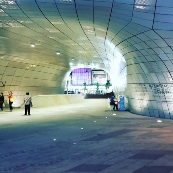 Photo of Dongdaemun Design Plaza來自星星的你特展 at Dongdaemun History culture Park, Jangchungdan-ro, Dongdaemun Fashion Town, Gwanghui-dong, Jung-gu, Seoul, Nowon-gu, 04563, South Korea