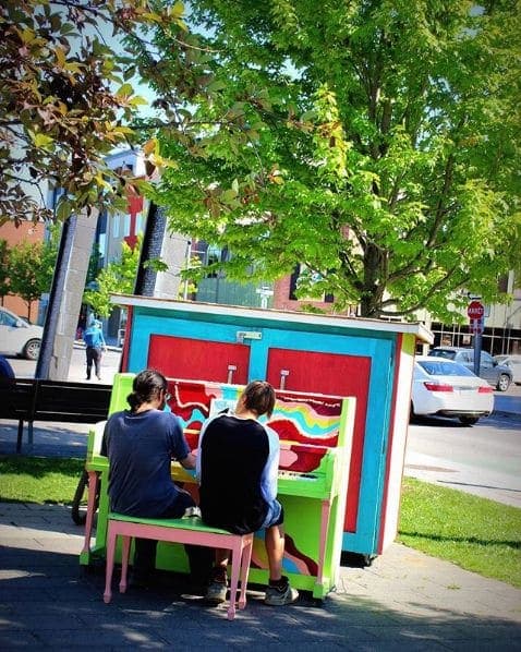 Photo of Joliette, Quebec at 584, Boulevard Manseau, Joliette, Joliette (MRC), Lanaudière, Quebec, J6E 3G7, Canada
