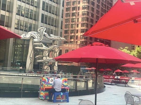 Photo of New York, New York at Chambers Street & Broadway, Chambers Street, Lower Manhattan, Manhattan Community Board 1, Manhattan, New York County, New York, 10007, United States