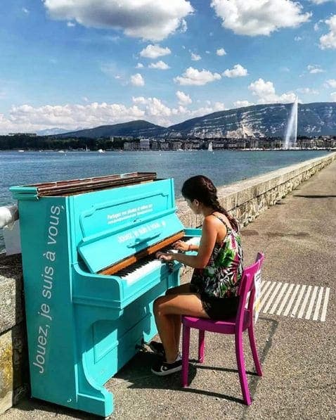 Photo of Geneva, Switzerland at Ecole Saint-Antoine, Promenade de Saint-Antoine, Cité, Geneva, Grand Genève, Geneva, 1204, Switzerland