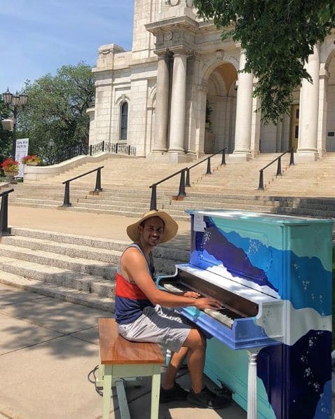 Public piano in Minneapolis, Minnesota, United States