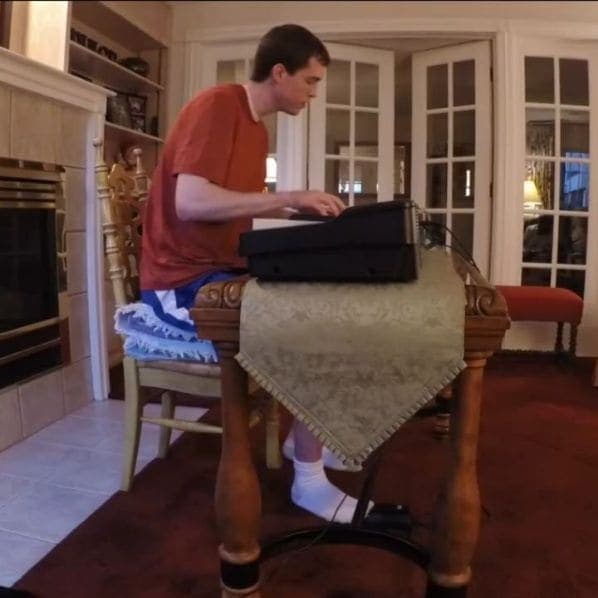 Photo of Denver, Colorado at Brownleigh Court, 1410, Grant Street, Capitol Hill, Denver, Denver County, Colorado, 80203, United States. Playing a house concert in Denver for some…