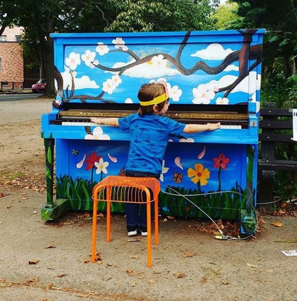 Public piano in New Haven, Connecticut, United States