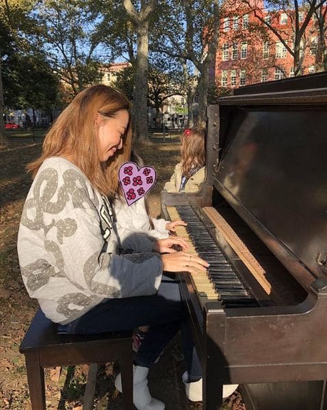 Public piano in Nassau County, New York, United States
