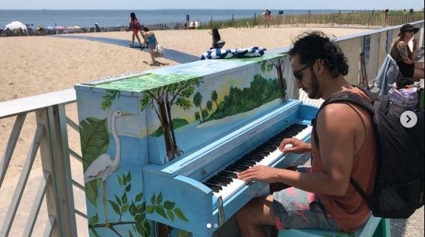 Photo of Rockaway Beach at London French Cleaners, Holland Avenue, Holland, Hammels, Queens, Queens County, New York, 11693, United States