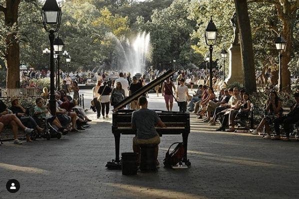 Photo of Washington Square Park at New York University, Lafayette Street, Manhattan Community Board 2, Manhattan, New York County, New York, 10003, United States