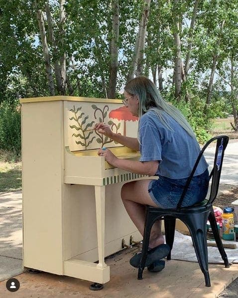 Photo of Klamath Falls, Oregon at EagleRidge High School, 677, South 7th Street, Klamath Falls, Klamath County, Oregon, 97601, United States. Spotted -An Artist in her natural…