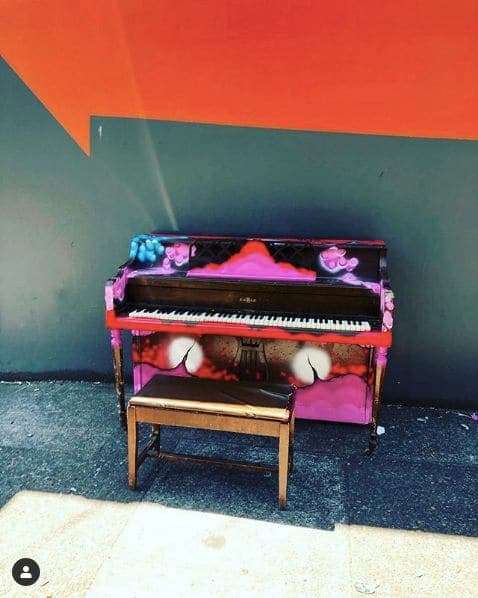 Photo of Portland, Oregon at Animals in Pools, Southwest Yamhill Street, Downtown, Portland, Multnomah County, Oregon, 97204, United States