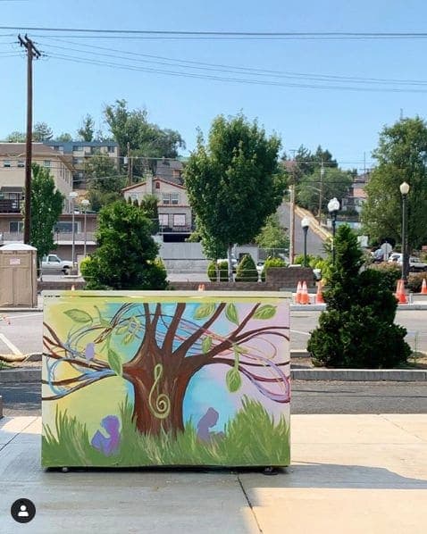 Photo of Klamath Falls, Oregon at EagleRidge High School, 677, South 7th Street, Klamath Falls, Klamath County, Oregon, 97601, United States. Thank you to @basinbooktrader for…