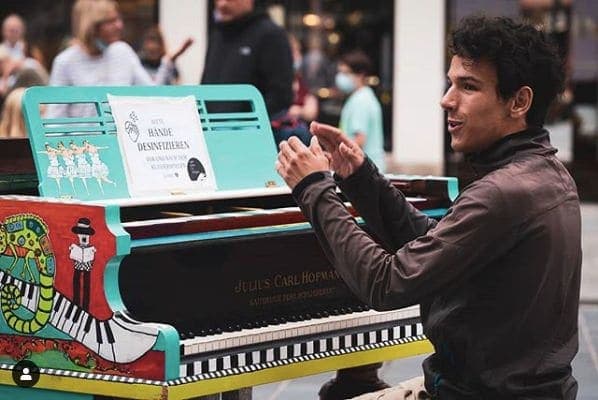Photo of Innsbruck, Austria at 8, Erlerstraße, Innenstadt, Innsbruck, Tyrol, 6020, Austria. Animating the crowd to clap along to the song 👏\n\nIf you want to support…