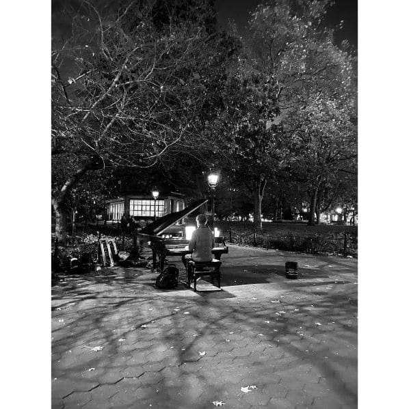 Photo of Greenwhich Village Washington Square Park at 128, West 10th Street, West Village, Manhattan, New York County, New York, 10014, United States