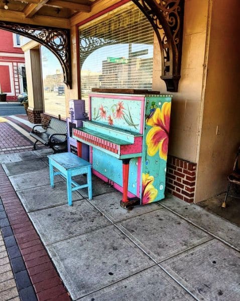 Public piano in Wayne County, North Carolina, United States