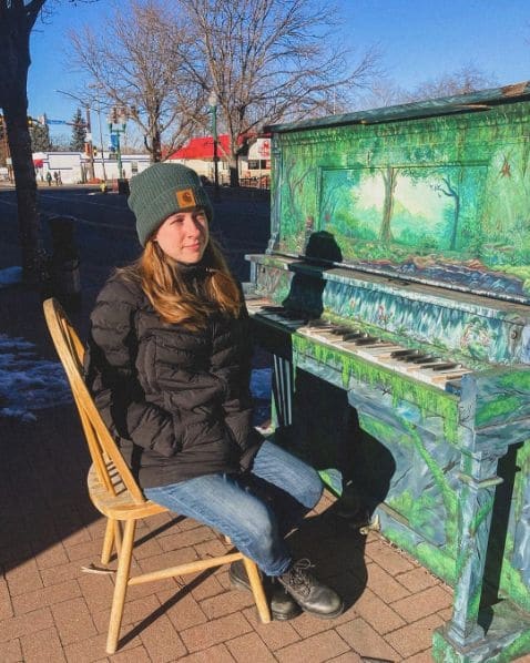 Public piano in Jefferson County, Colorado, United States