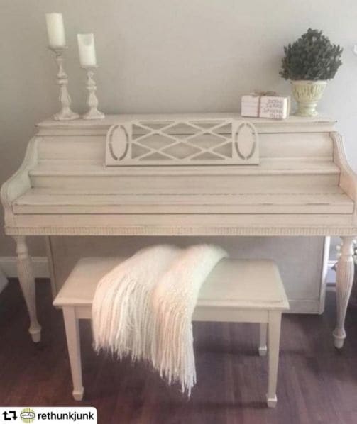 Public piano in Little Rock, Arkansas, United States
