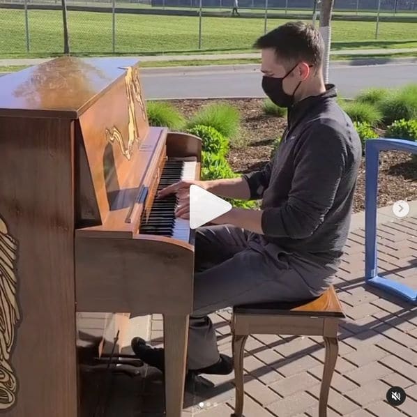 Public piano in Des Moines, Iowa, United States