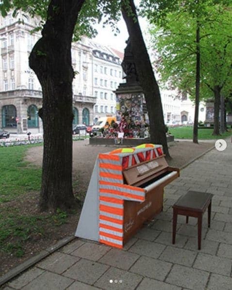 Photo of Munich, Germany at Ludwig-Maximilians-Universität, Kaulbachstraße, Schönfeldvorstadt, Maxvorstadt, Munich, Bavaria, 80539, Germany
