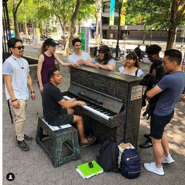 Photo of One Dag Hammarskjöld Plaza at One Dag Hammarskjold Plaza, 885, 2nd Avenue, Turtle Bay, Manhattan, New York County, New York, 10035, United States