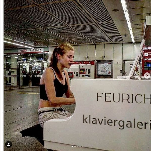 Photo of Bahnhof Wien Floridsdorf at Bahnhof Wien Floridsdorf, Franz-Jonas-Platz, KG Floridsdorf, Floridsdorf, Vienna, 1210, Austria