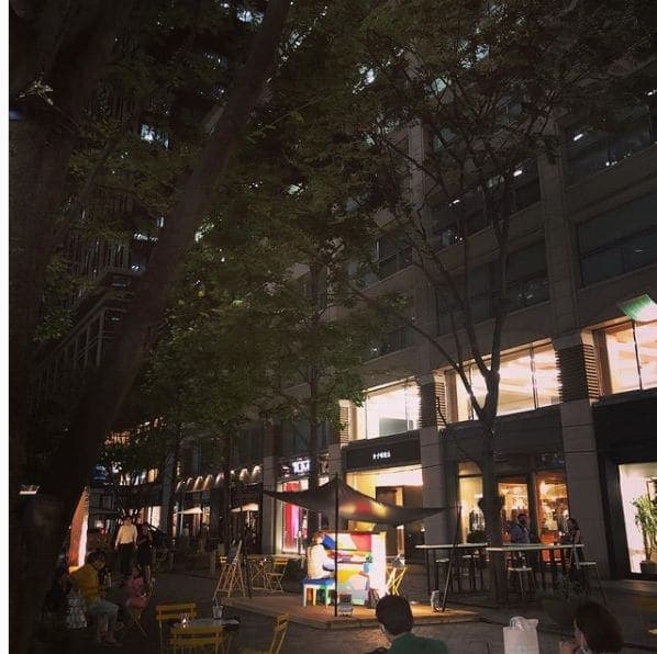 Photo of 丸の内仲通り at I, the Pumpkin, Marunouchi-Nakadori Avenue, 2-chome, Marunouchi, Chiyoda, Tokyo, 100-0006, Japan