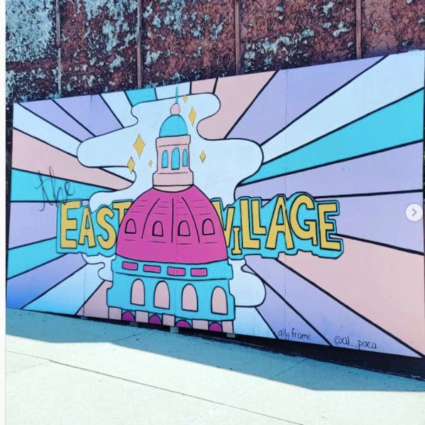 Public piano in Des Moines, Iowa, United States