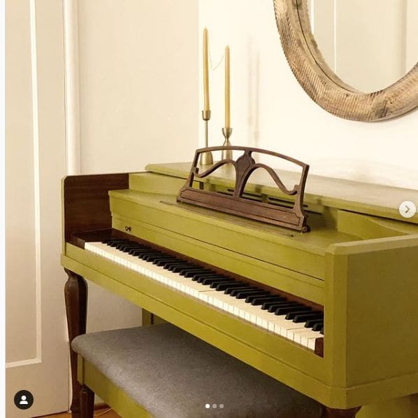 Public piano in San Rafael, California, United States
