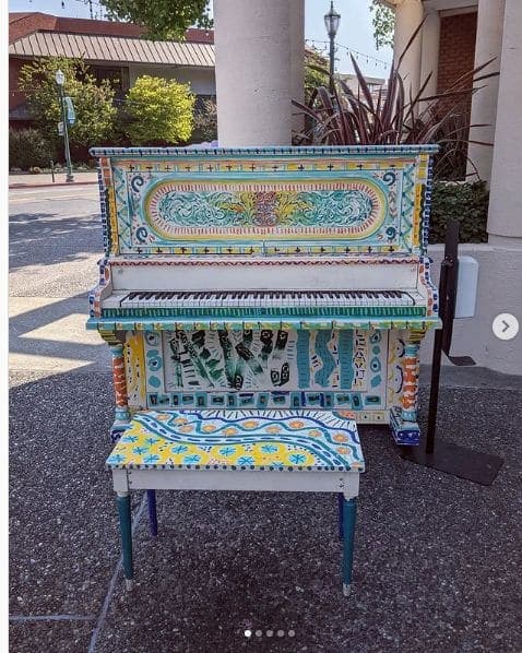 Photo of Walnut Creek, California at Phoenix, 1613, North Main Street, Walnut Creek, Contra Costa County, California, 94596, United States