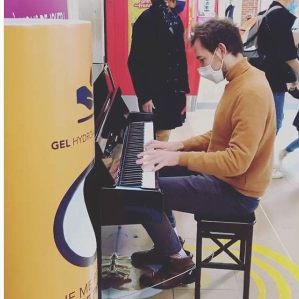 Public piano in Toulon, Provence-Alpes-Côte d'Azur, France