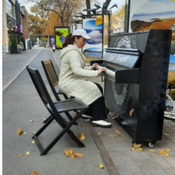 Photo of Grand Меломан at 58, Gogol Street, Алмалинский район, Almaty, 05004, Kazakhstan. Играть я, к сожалению, не умею. Но всегда замираю, когда слышу фортепиано...…