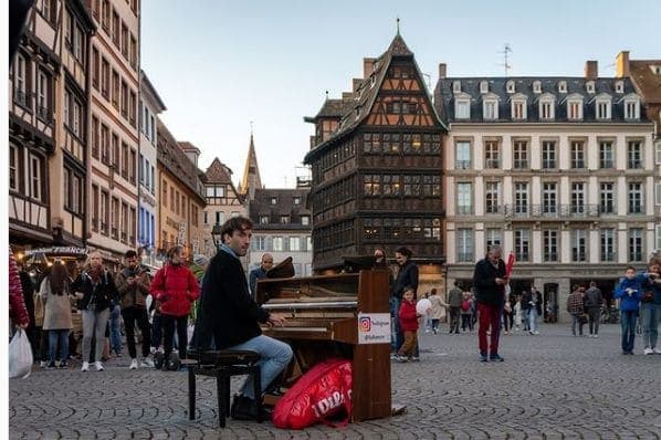 Photo of Strasbourg, France at Aux P'tits Crocs, Place de la Grande Boucherie, La Petite France, Krutenau, Strasbourg, Bas-Rhin, Grand Est, Metropolitan France, 67065, France
