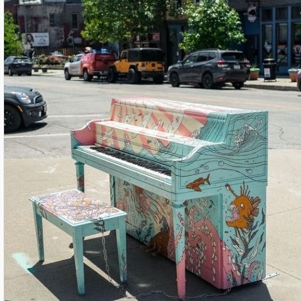 Public piano in Des Moines, Iowa, United States
