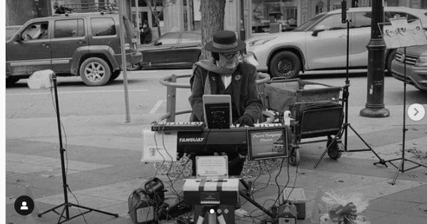 Photo of St. Lawrence Market at 93, Front Street East, St. Lawrence, Toronto Centre, Toronto, Golden Horseshoe, Ontario, M5E 1C2, Canada. Mr.pianist’s zen moment. The beauty of…