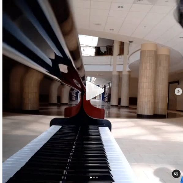 Public piano in Essex County, New Jersey, United States