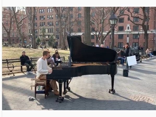 Photo of Washington Square Park at 42nd Street–Times Square–Port Authority Bus Terminal, Broadway, Theater District, Manhattan Community Board 5, Manhattan, New York County, New…