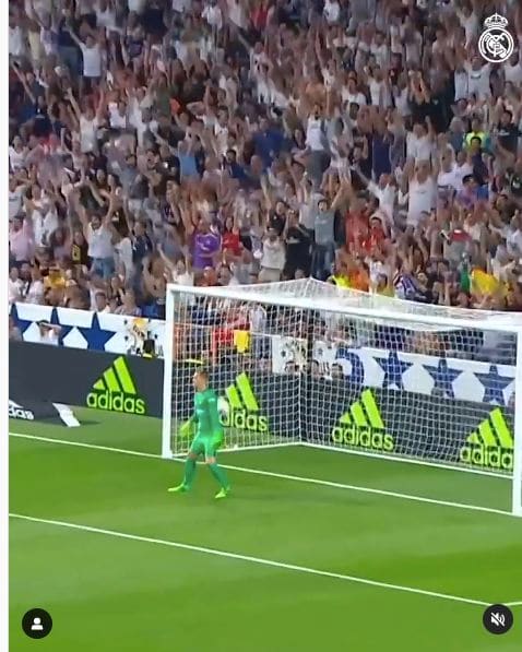 Photo of Estadio Santiago Bernabéu at Santiago Bernabéu Stadium, Avenida de Concha Espina, Hispanoamérica, Chamartín, Madrid, Área metropolitana de Madrid y Corredor del Henares,…