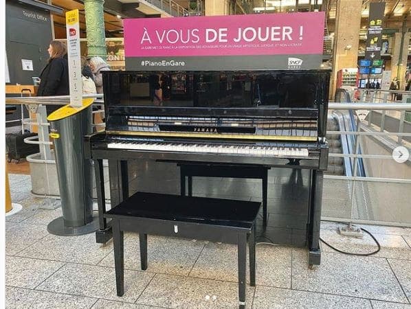 Photo of Paris Gare du Nord at 9 - 10, Rue de Maubeuge, Quartier Saint-Vincent-de-Paul, 10th Arrondissement, Paris, Ile-de-France, Metropolitan France, 75010, France