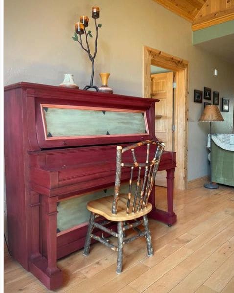 Public piano in Nevada County, California, United States