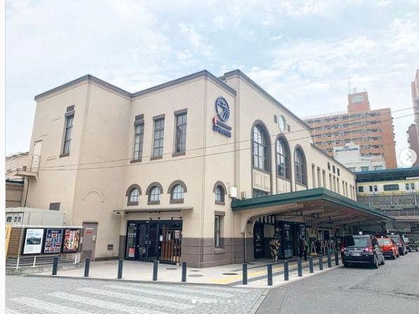 Photo of 両国駅 (Ryōgoku Sta.) at Ryogoku Station, Yokozuna Yokocho, Ryogoku 3-chome, Sumida, Tokyo, 130-0026, Japan