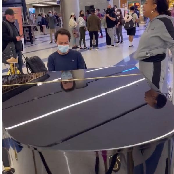 Public piano in Los Angeles, California, United States