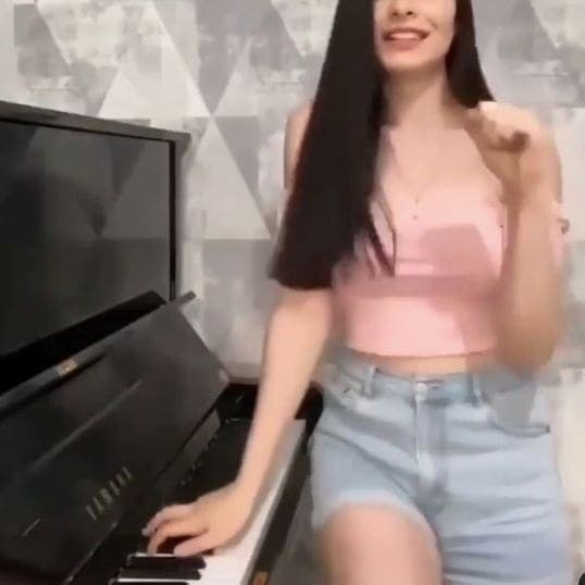 Photo of United States at Road 702, Furnas County, Nebraska, United States. TikTok + Piano = Savage Loveโฅ Would you try that?-๐ธ Via ๐ท:โฆ