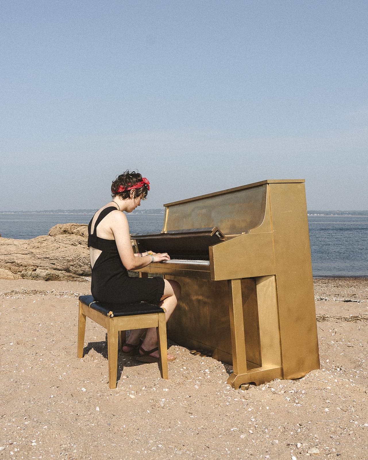 Public piano in New Haven, Connecticut, United States