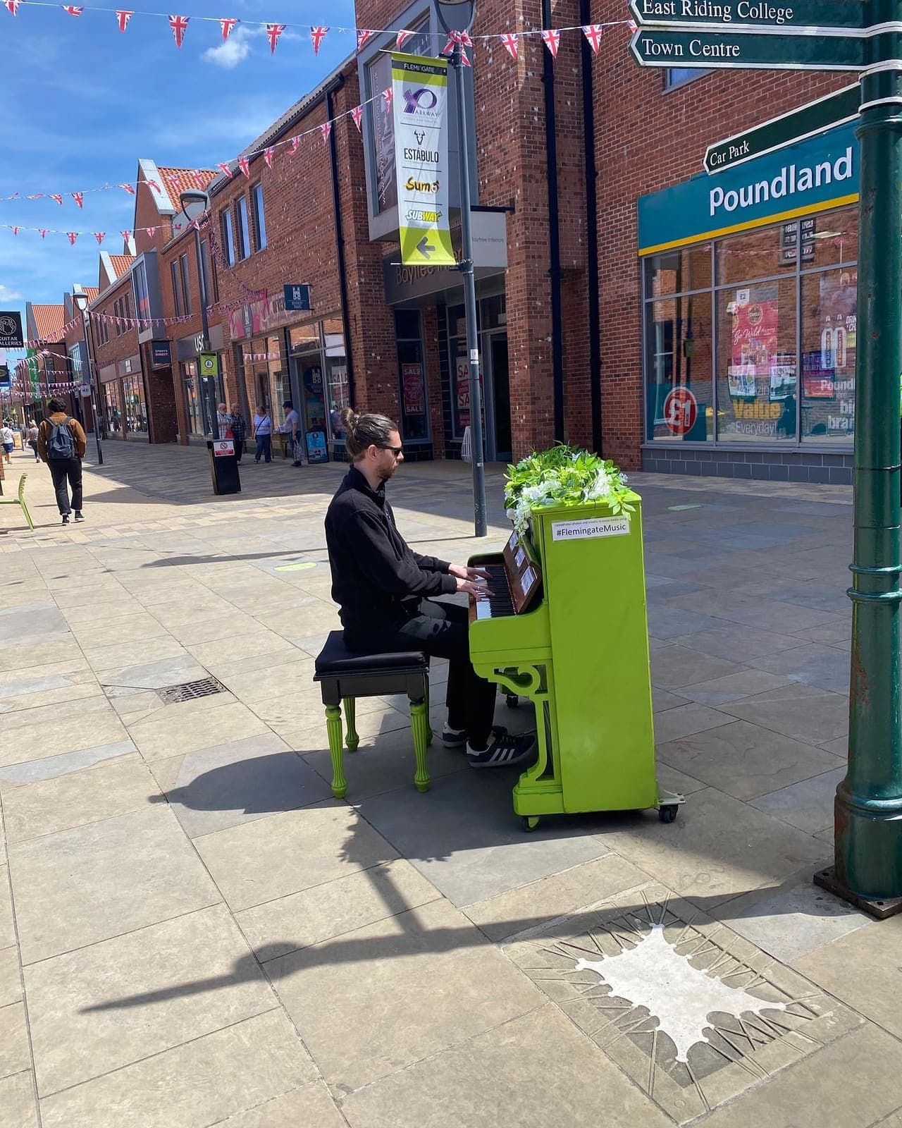 Photo of Flemingate at Jewson, Flemingate, Beverley, East Riding of Yorkshire, England, HU17 0NR, United Kingdom. EnglishAfrikaansČeštinaDanskDeutschΕλληνικάEnglishEnglish…