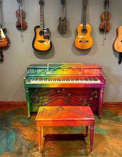 Public piano in Navajo County, Arizona, United States