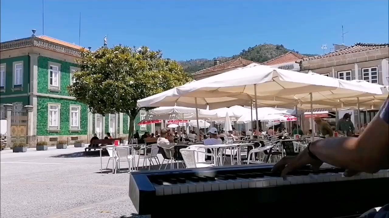 Photo of Vila Nova de Cerveira at PT, Praça da Liberdade, Vila Nova de Cerveira e Lovelhe, Vila Nova de Cerveira, Viana do Castelo, 4920-278, Portugal.…