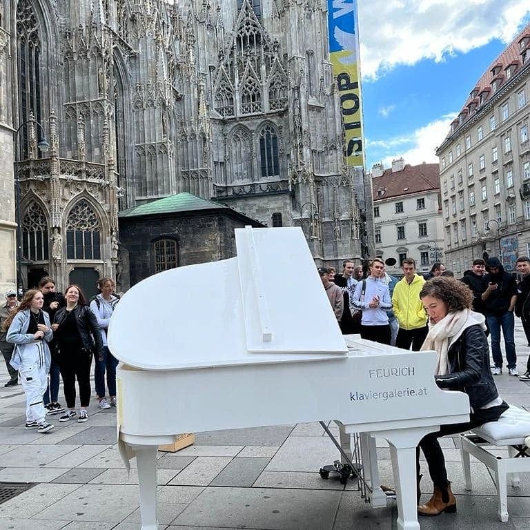 Photo of Stephansplatz at Ginza Point, Stock-im-Eisen-Platz, Kärntner Viertel, Innere Stadt, Vienna, 1010, Austria
